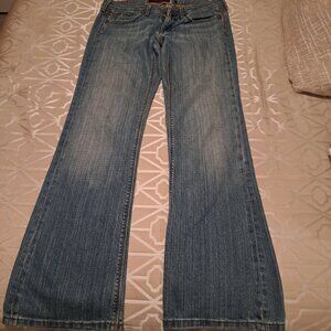 Women's jeans